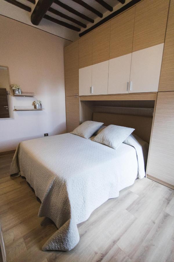 Ad Un Passo Dal Duomo Apartment ออร์เวียโต ภายนอก รูปภาพ