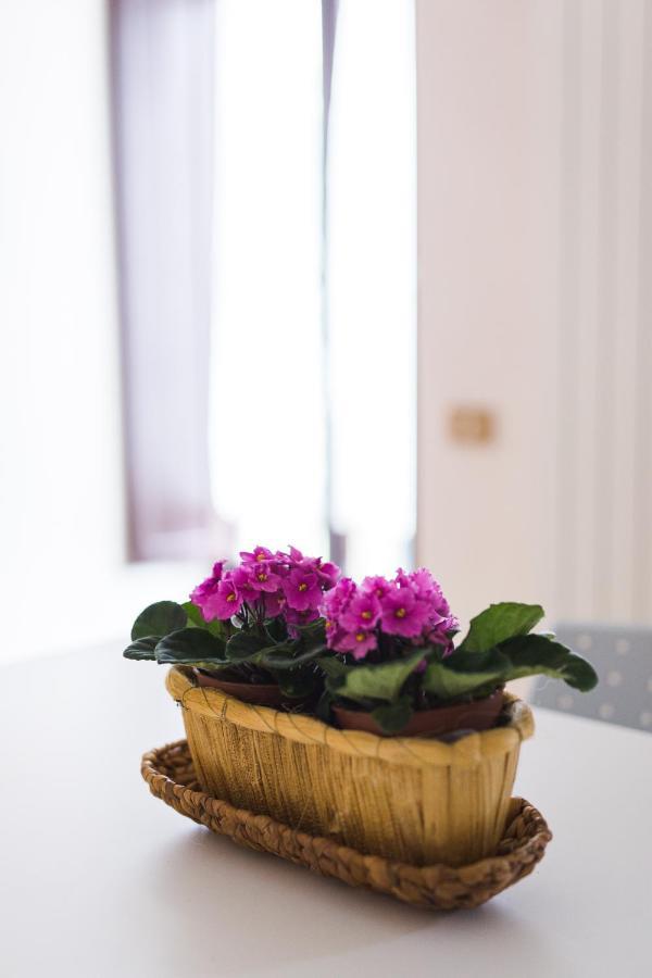 Ad Un Passo Dal Duomo Apartment ออร์เวียโต ภายนอก รูปภาพ