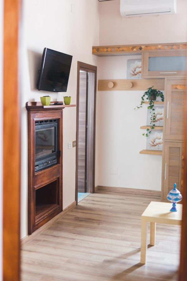 Ad Un Passo Dal Duomo Apartment ออร์เวียโต ภายนอก รูปภาพ