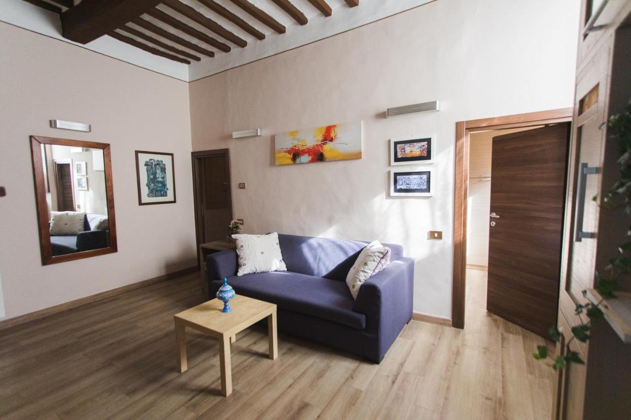 Ad Un Passo Dal Duomo Apartment ออร์เวียโต ภายนอก รูปภาพ