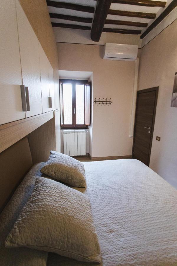 Ad Un Passo Dal Duomo Apartment ออร์เวียโต ภายนอก รูปภาพ