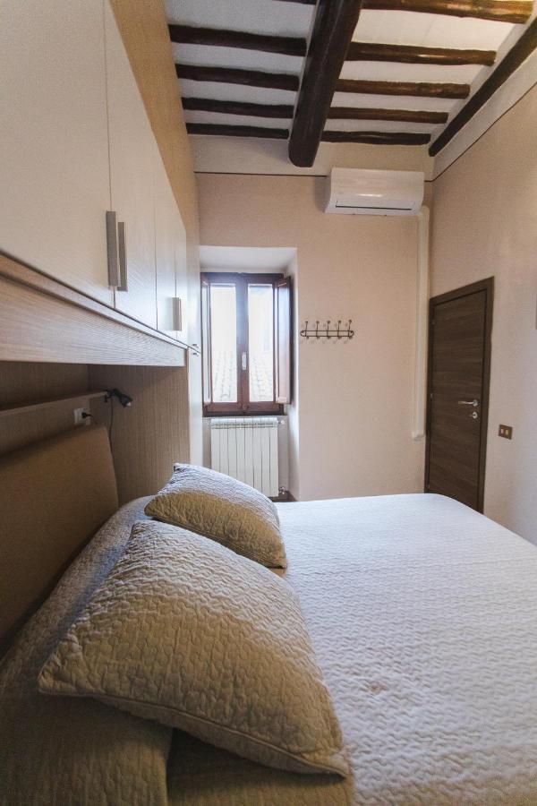 Ad Un Passo Dal Duomo Apartment ออร์เวียโต ภายนอก รูปภาพ